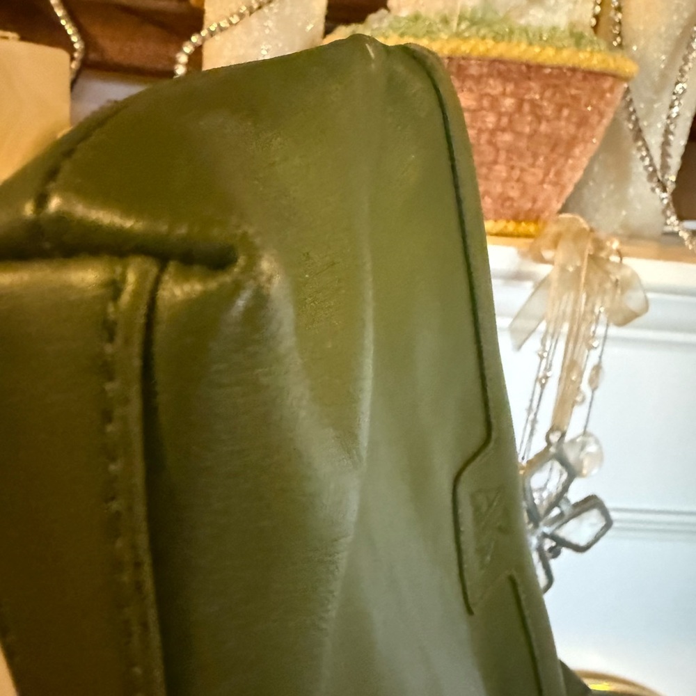 Anne Klein Leather Shoulder Bag Olive Green & Gold Hardware Vintage - Picture 8 of 13